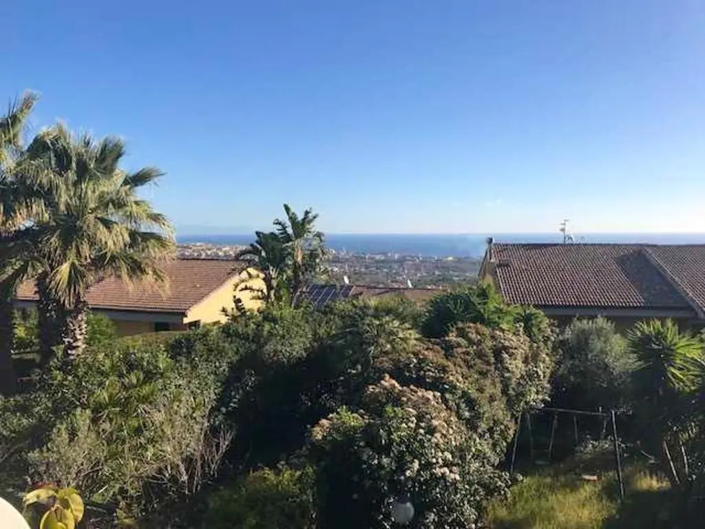 House with 3 bedrooms in Aci Catena with wonderful sea view enclosed garden and WiFi 4 km from the beach