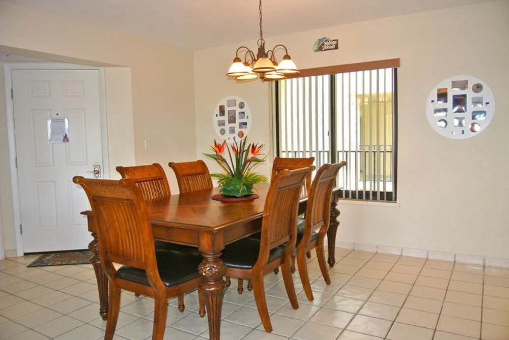 Santa Maria Harbour Resort 4 Br condo by RedAwning