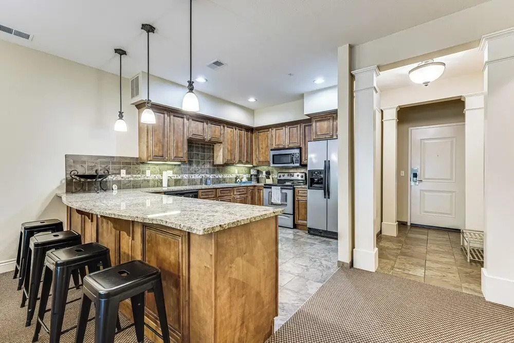 Quiet Condo w/ Patio: 3 Mi to Dtwn Branson!