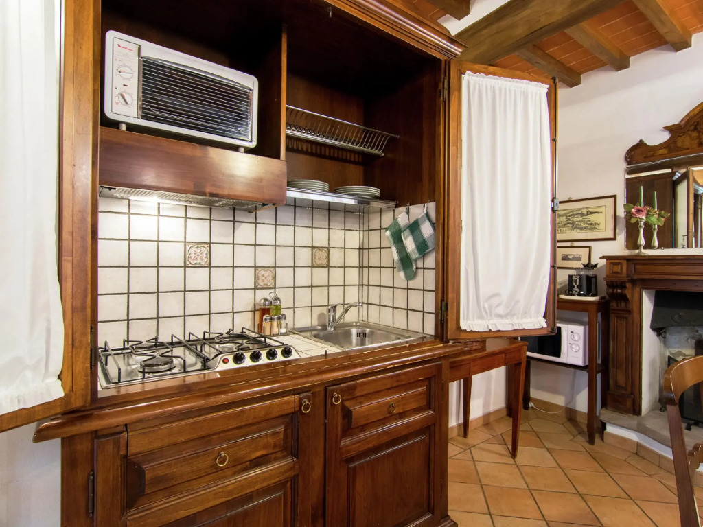 Holiday Home in Cortona with Pool