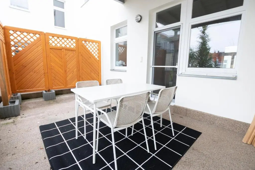 gemütlich und modern mit großem Balkon