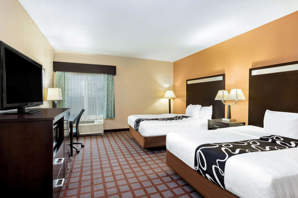 Spark by Hilton Plainfield Indianapolis Airport