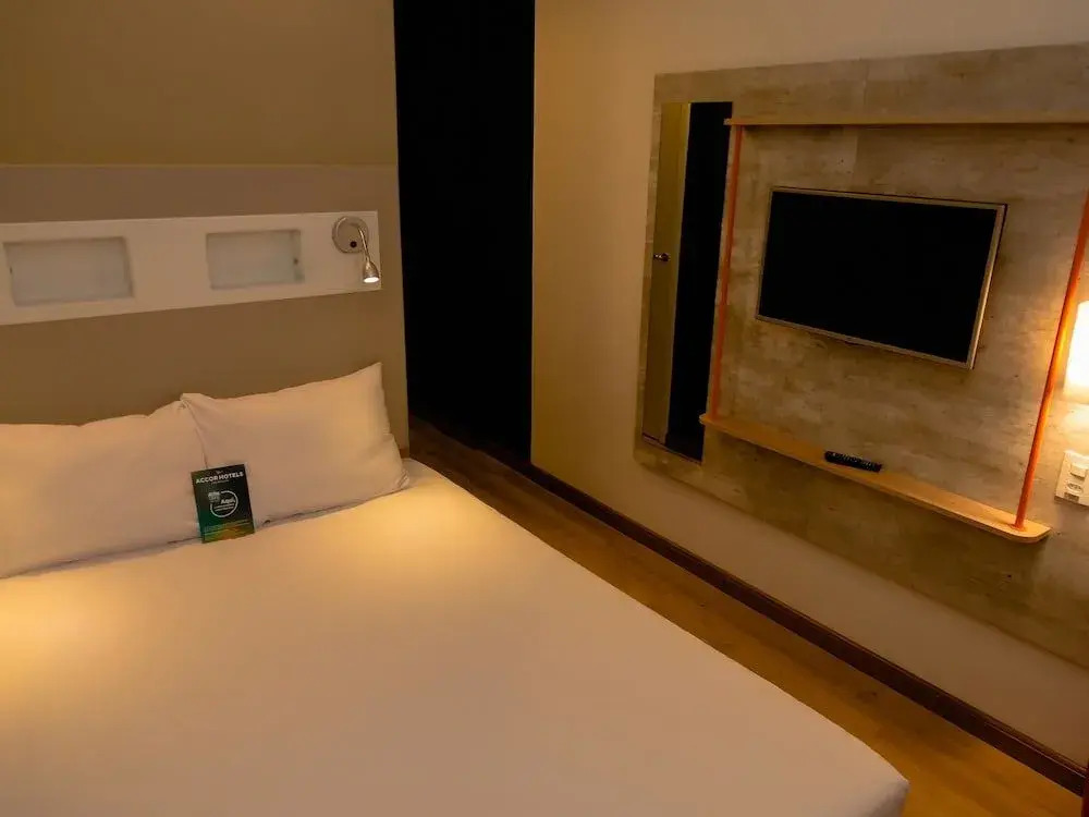 Ibis Budget Lorena - Circuito da Fé