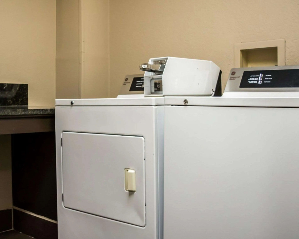 Comfort Suites Clearwater - Dunedin