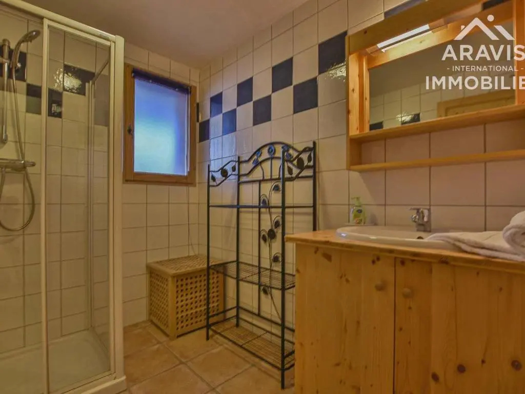 Chalet Le Grand-Bornand, 7 pièces, 12 personnes - FR-1-391-30