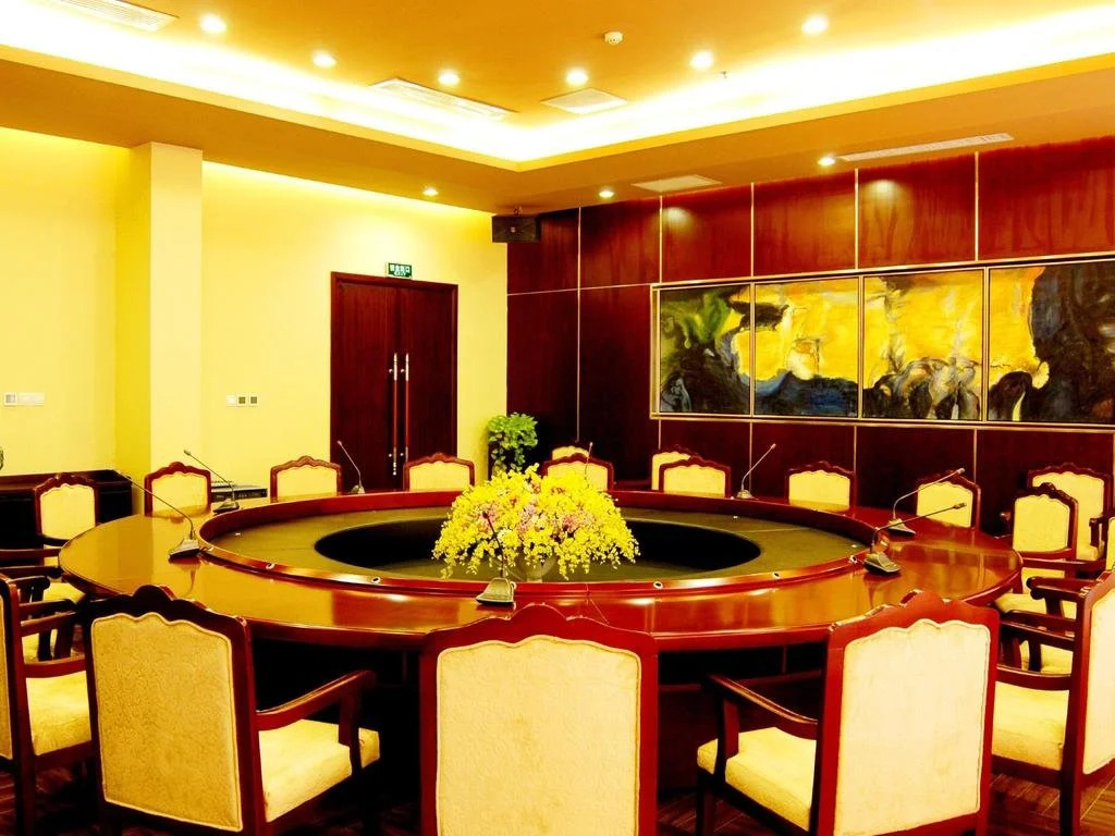 Yonghegong Hotel