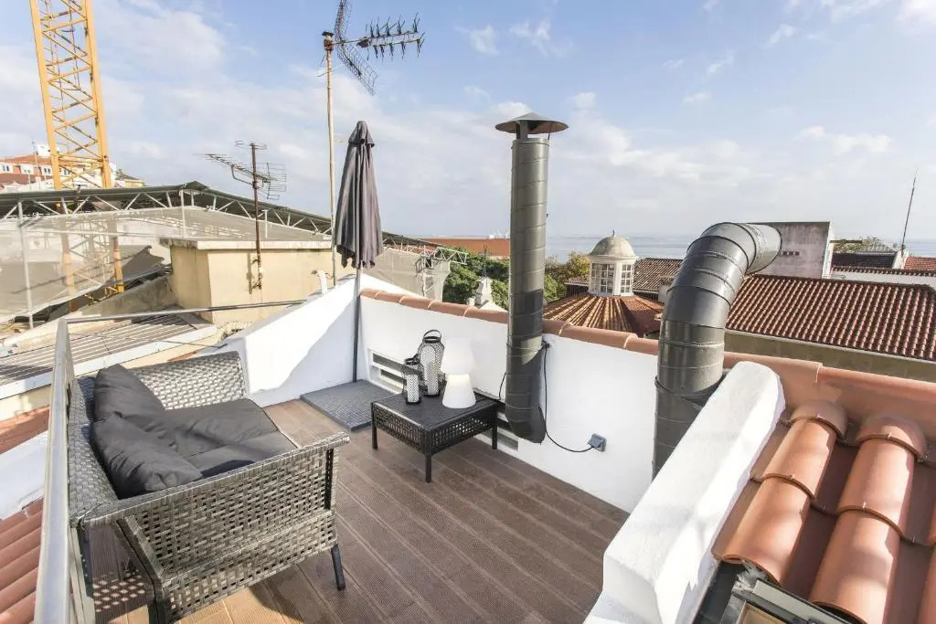 LovelyStay - Cais Apartment River View