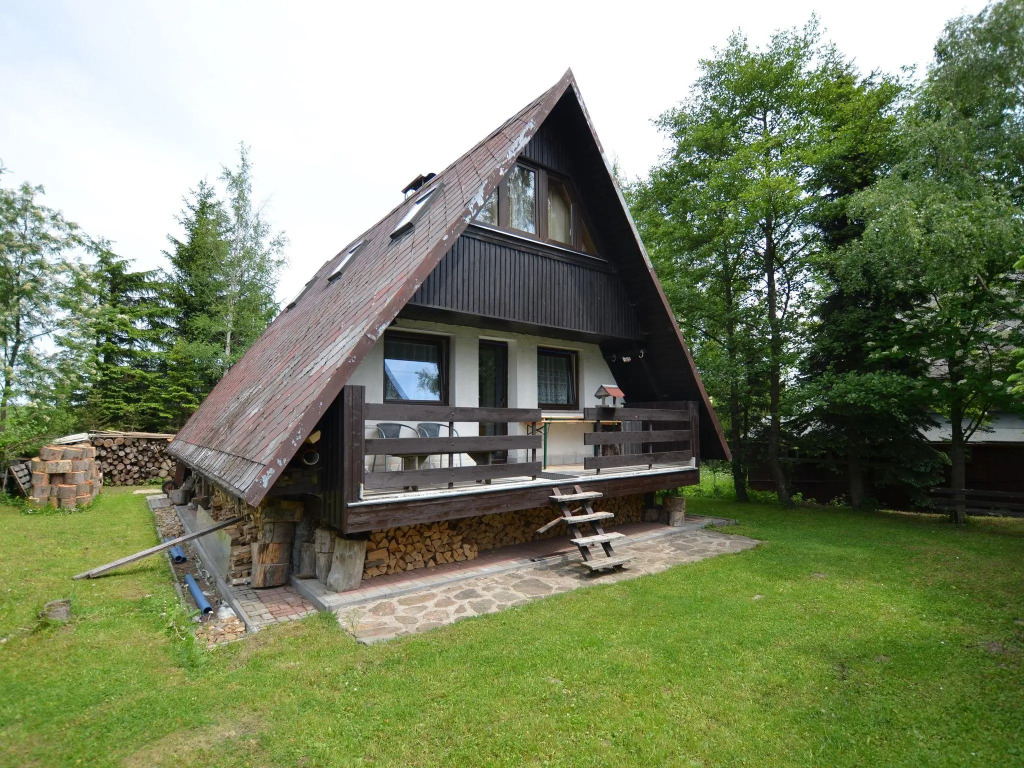 Holiday Home near Klínovec Ski Lift