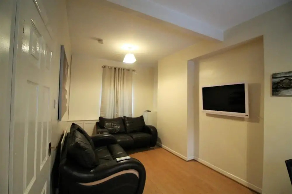59 Woodvale Street Holiday Home