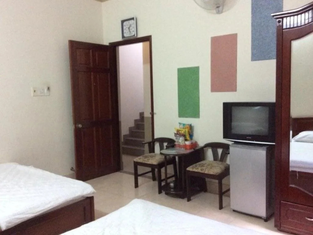 Thanh Tùng Hotel