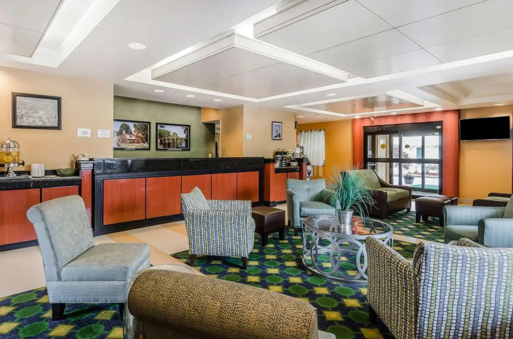 Quality Inn & Suites - Boston/Lexington