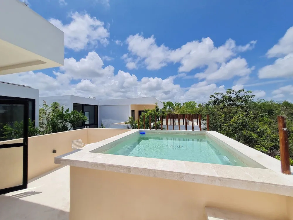 Casa Mexicana Moderna - Piscina Privada