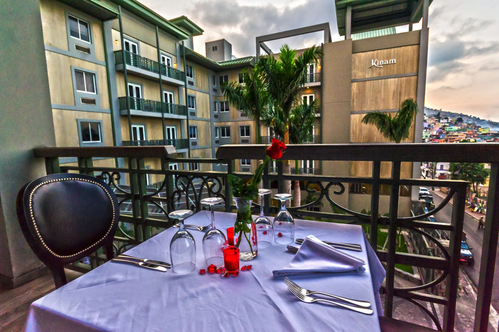 Kinam Hotel