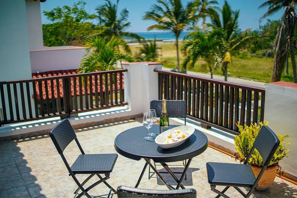 V Royal Luxury Villas