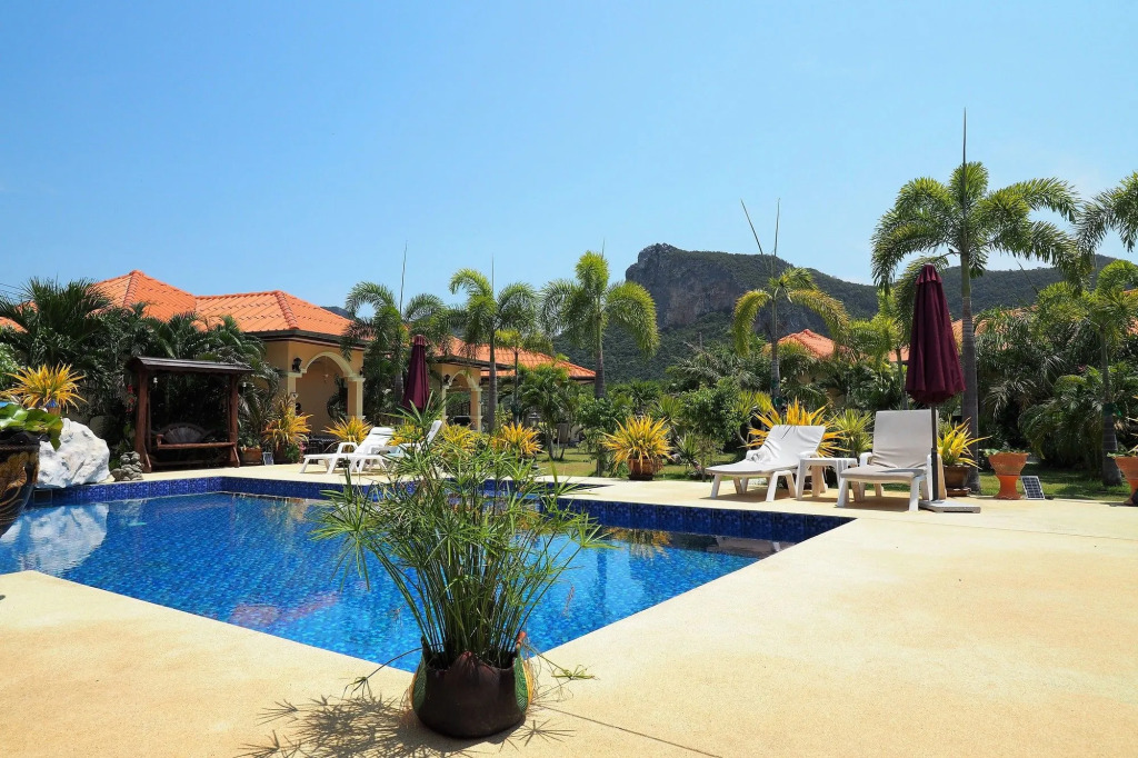 Stella Resort