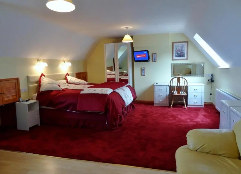 Glenmore House