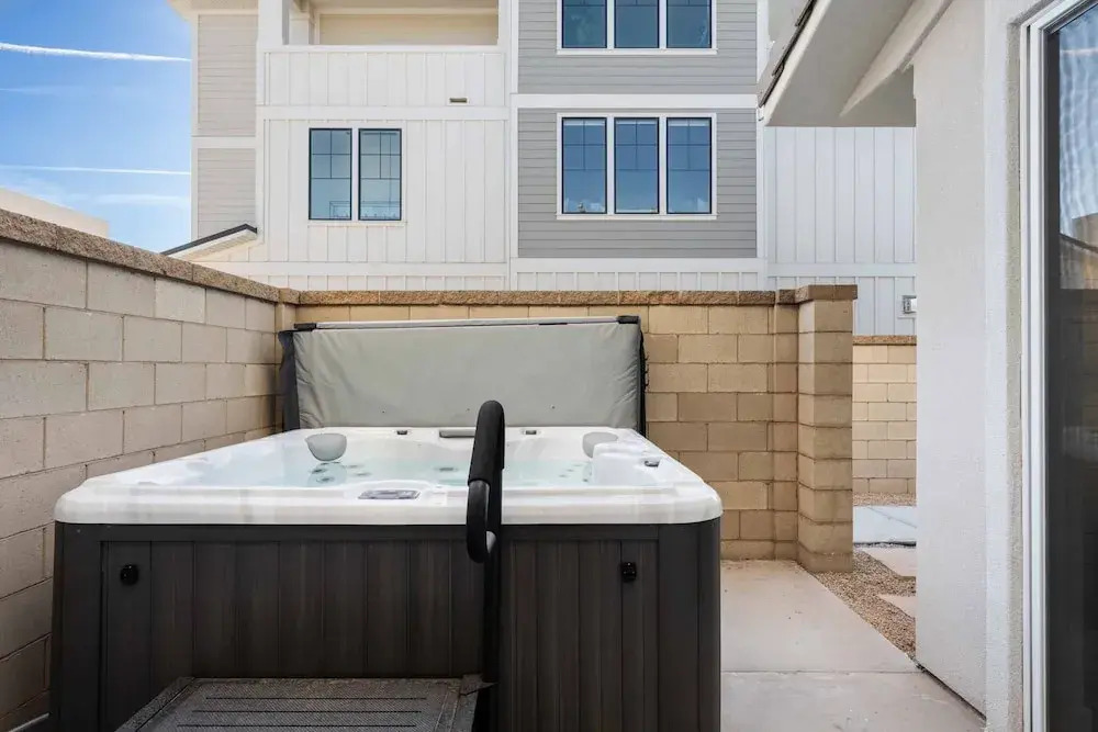 Don't You Wish Your Beach House Was Hot Like Me 5 Bedroom Townhouse