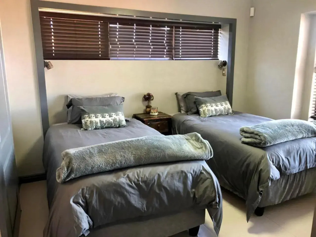 Steenbokkie Holiday Home
