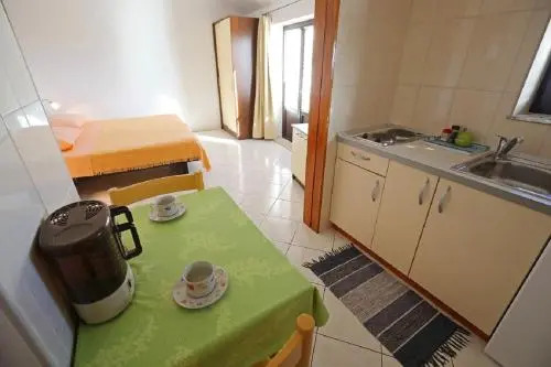 Studio Apartments Pavin
