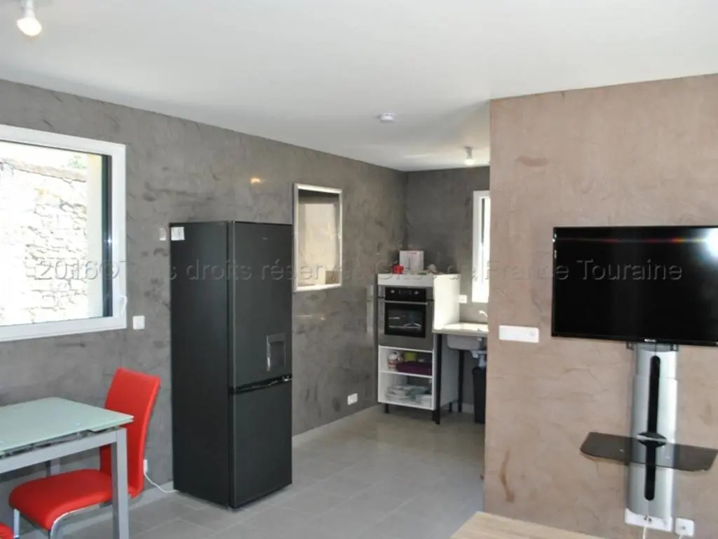Grande maison moderne avec piscine à Tours, proche du centre-ville et de la Loire à Vélo - FR-1-381-231