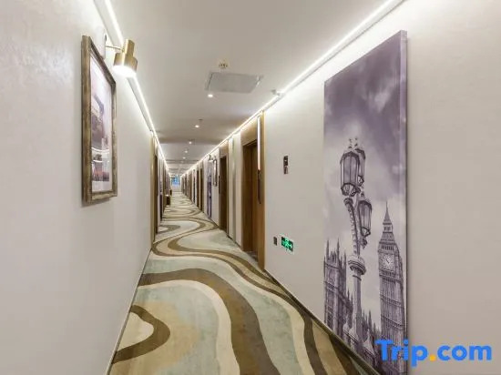 James Joyce Coffetel Hotel (Beijing Fengtai Huaxiang Xinfadi Subway Station)