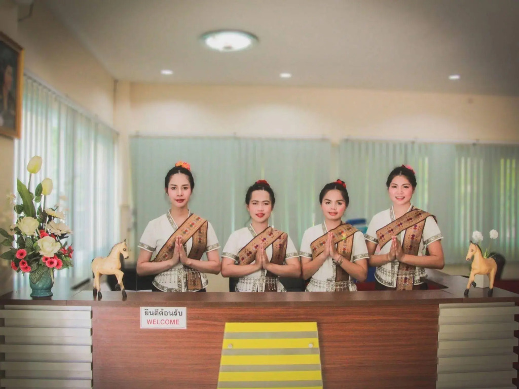 AU Place Hotel