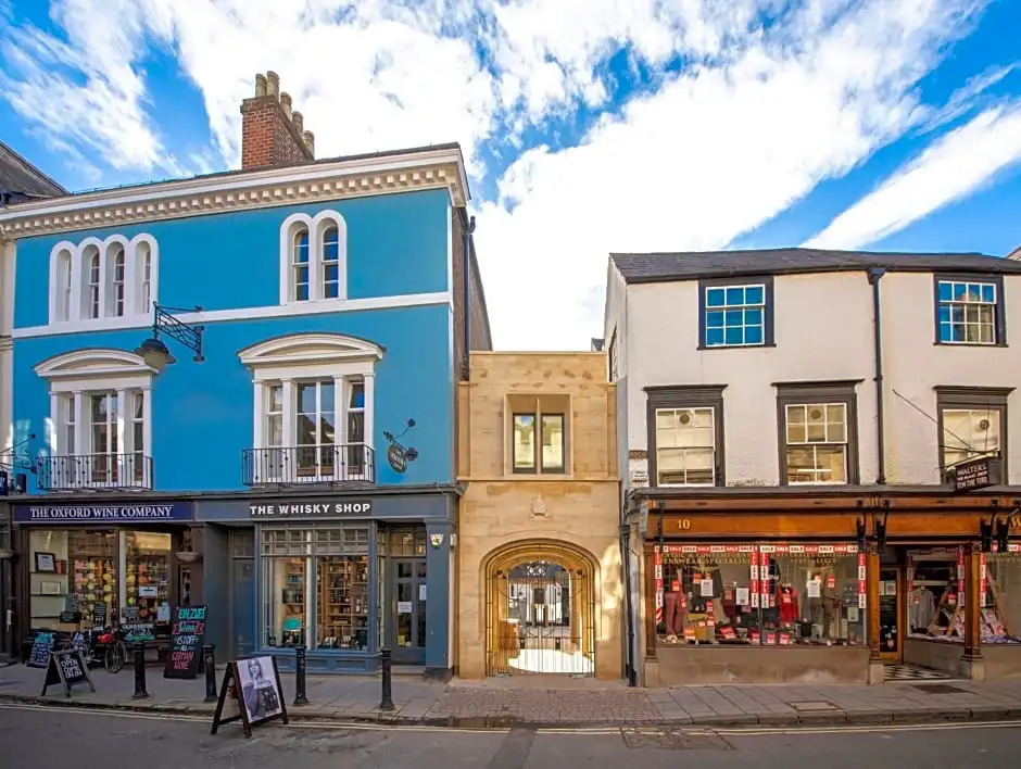 Turl Street Mitre