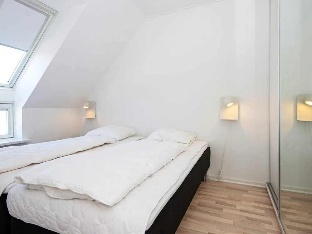 2 person holiday home in Hejls