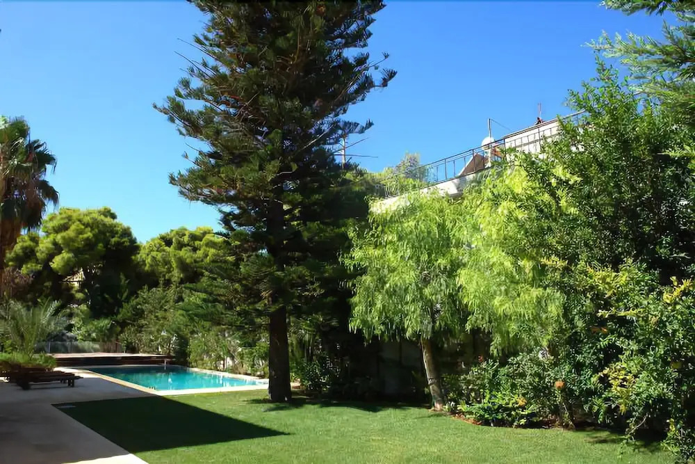 Villa TakeOff Saronida