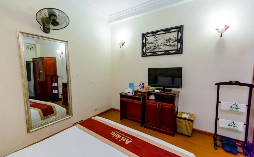 A25 Hotel 385 Hoang Quoc Viet