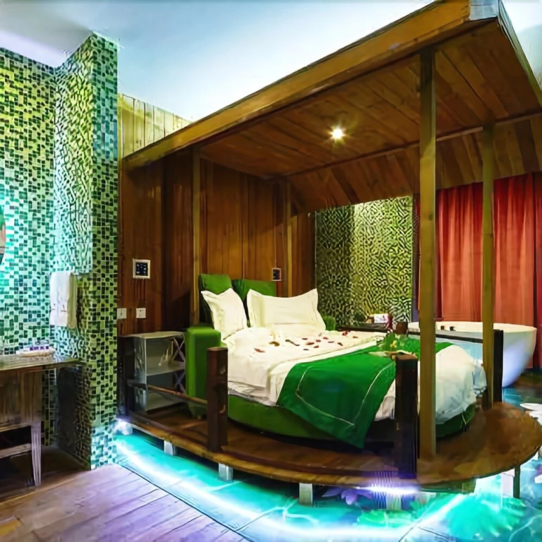Pin'ai Theme Hotel