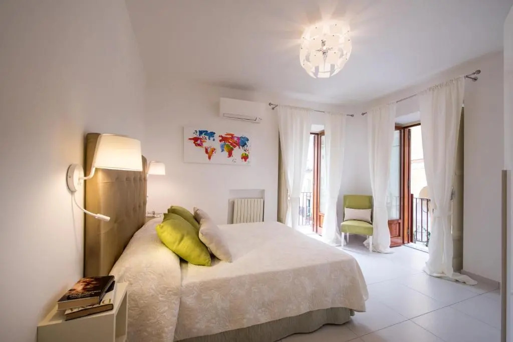 Al Corso Apartments by AMALFIVACATION