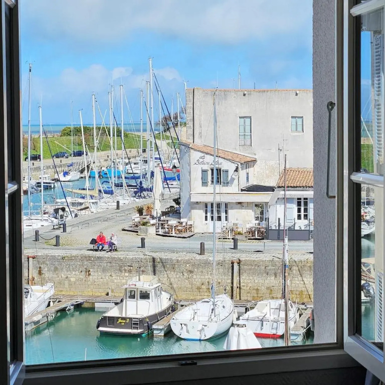 Hôtel du Port