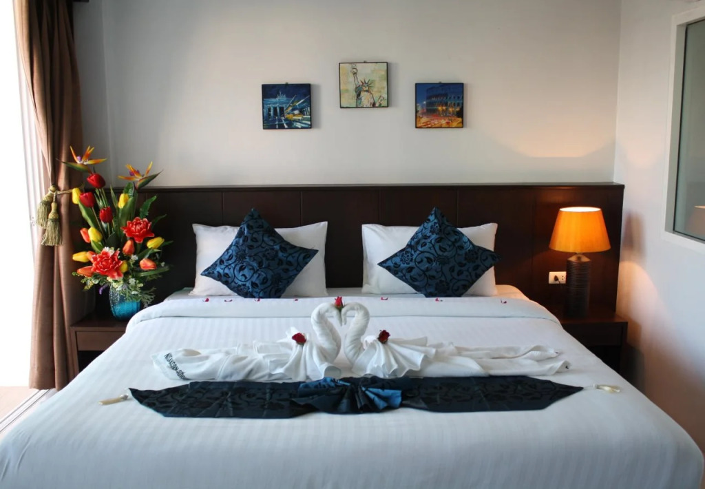 fruit paradise hotel