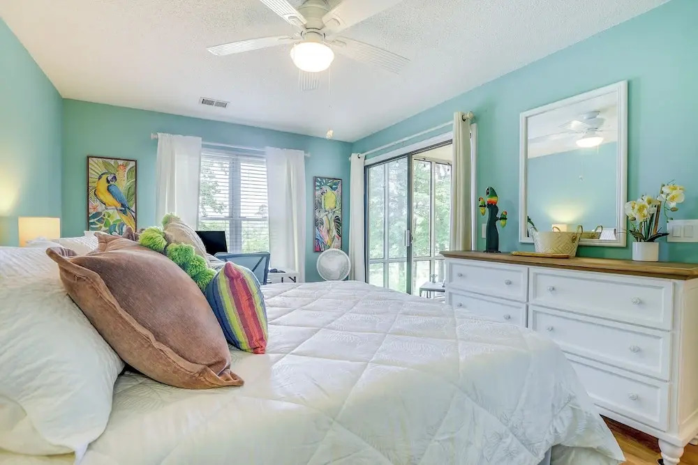 Sunset Beach Condo: Ideal Golfing Getaway!