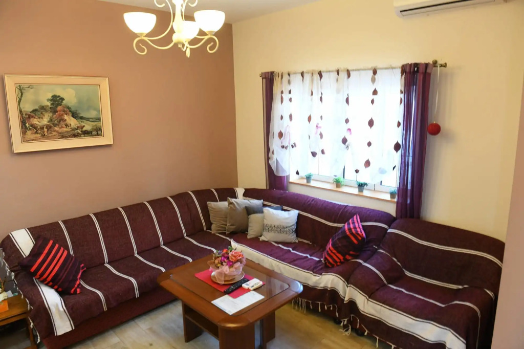 Raicevic Residence