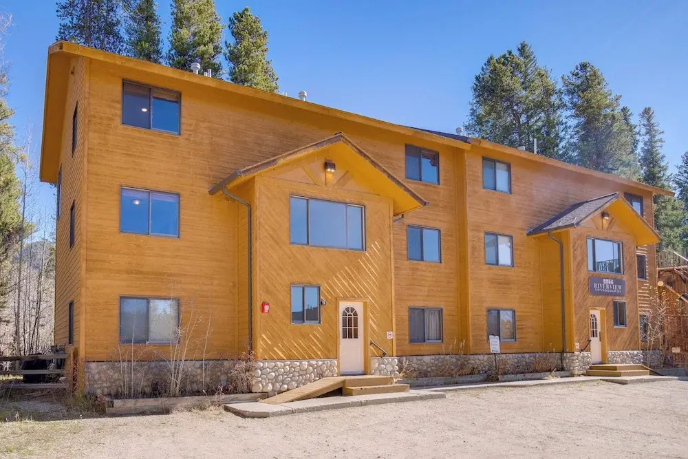 Steps to Grand Lake: 'the Innlet' Condo!