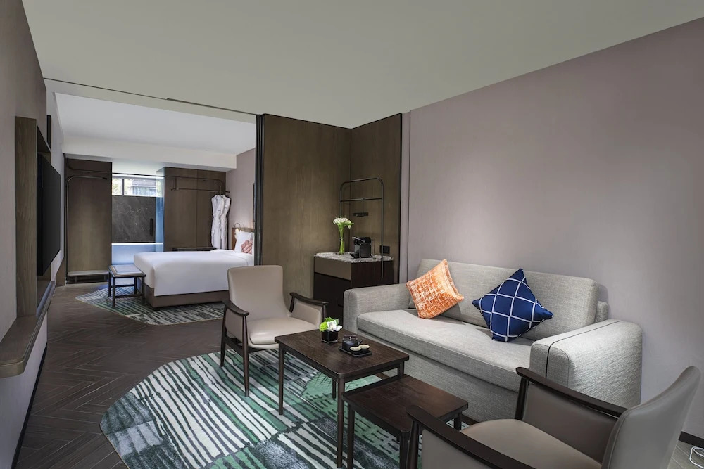 Hotel Indigo Suzhou Yangcheng Lake by IHG
