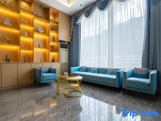 Jiayuan Hotel