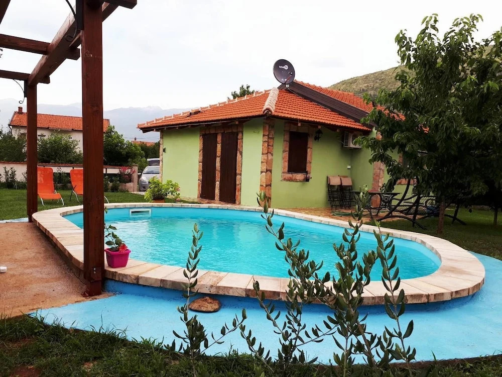 Vacation Home Little Paradise
