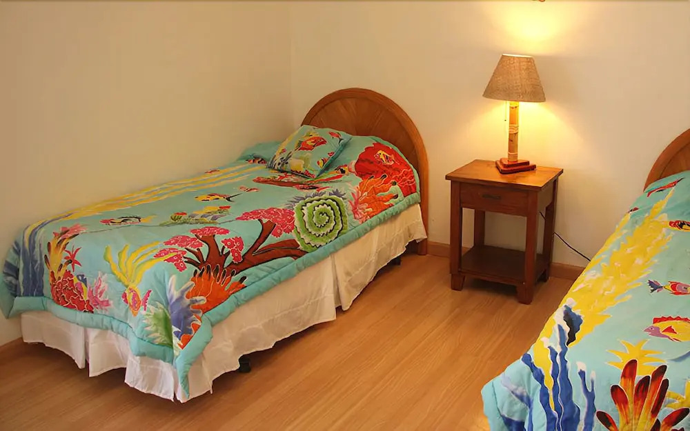 Molokai Vacation Properties - Ke Nani Kai