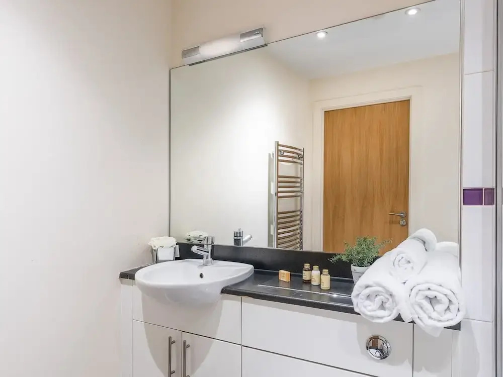 Cutlass Court Apartments by Comfort Zone