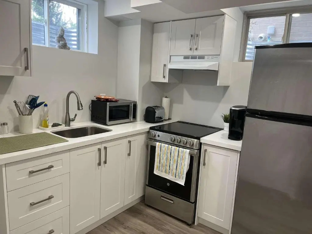 Luxury new Suite with separate entrance