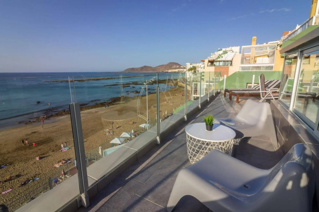 Roof Top Suite - Living Las Canteras