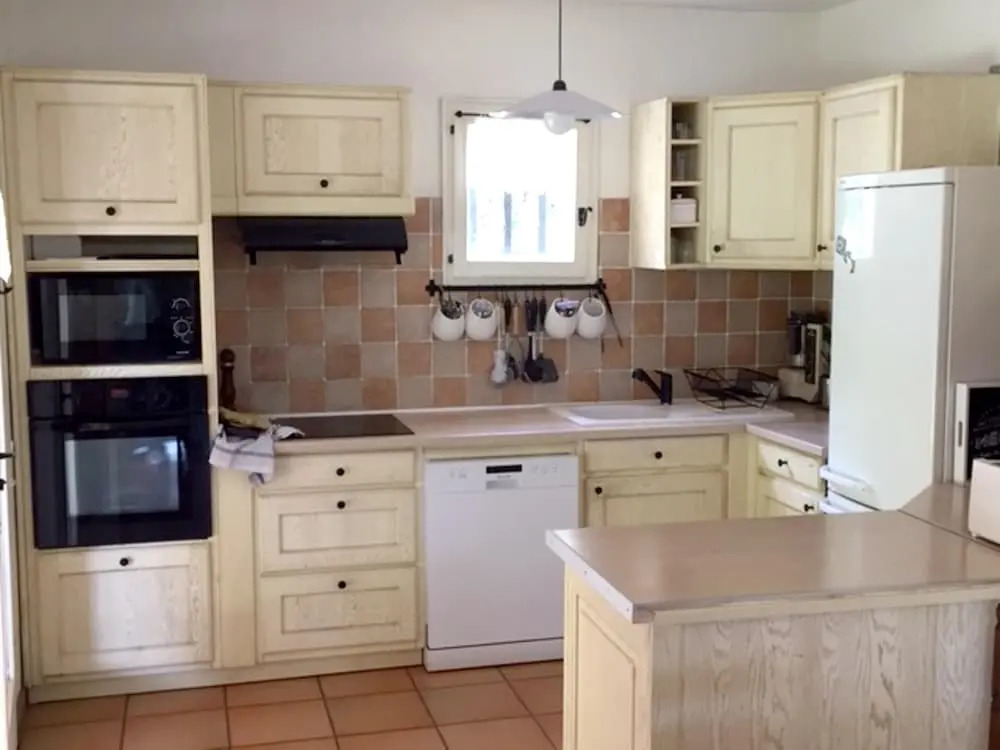 Villa with 3 Bedrooms in Vence, with Wonderful Mountain View, Private Pool, Enclosed Garden - 6 Km From the Beach