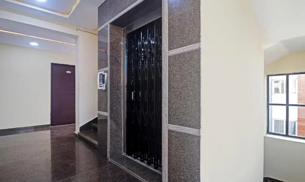 Super Hotel O Kondapur Hyderabad Formerly Dunes Inn