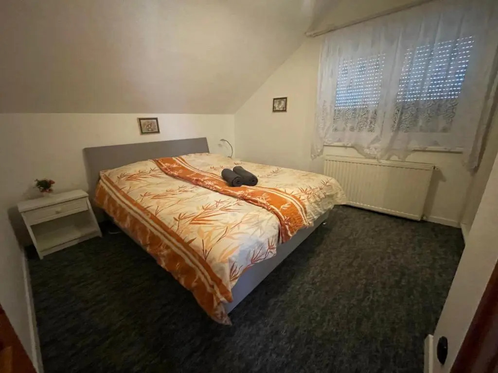 Frankie Holiday Apartment III