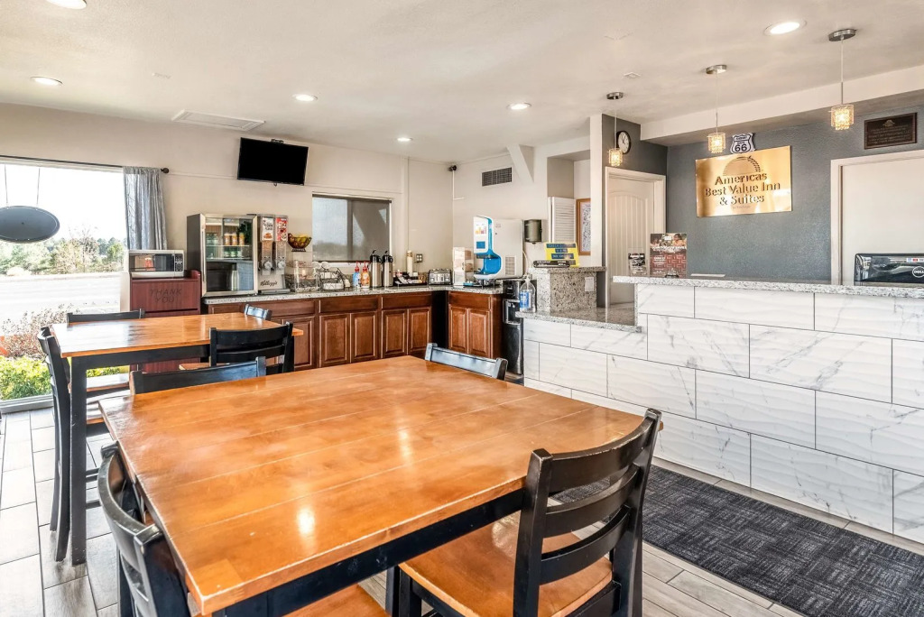 Americas Best Value Inn and Suites Flagstaff