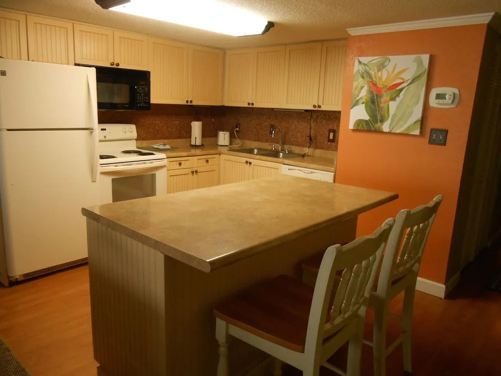 0501 Waters Edge Resort 3 Bedroom Condo