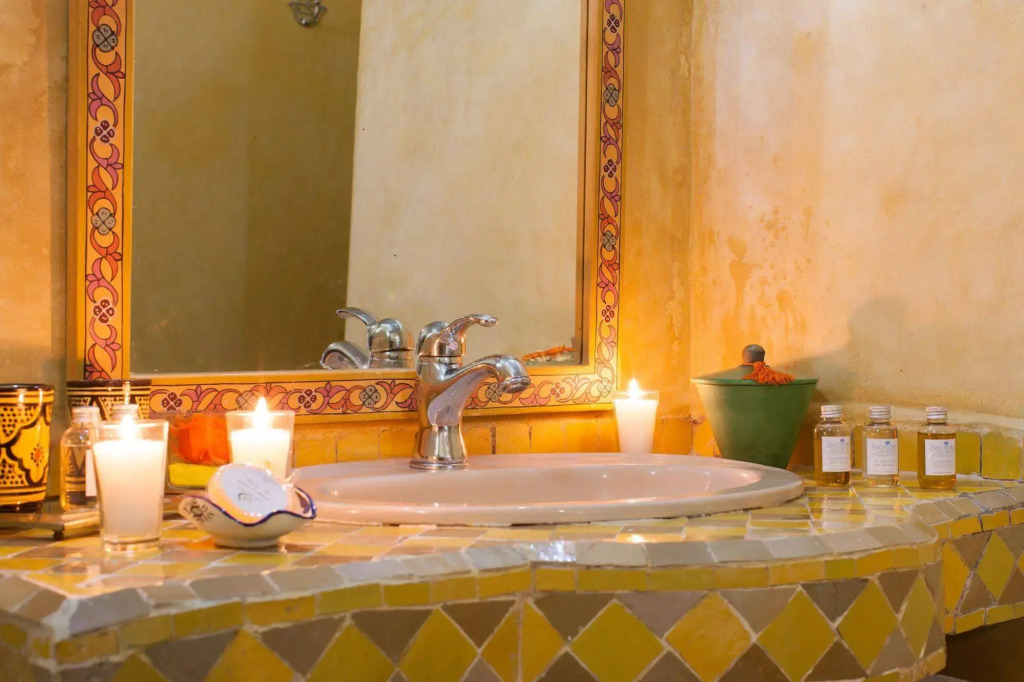 Riad Emotion